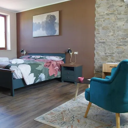 Casale Rûsignul Maison d'hôtes 3*